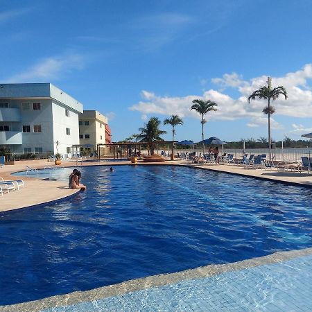 Apartamento No Golden Lake - Pe Na Areia, Agua De Coco E Cervejinha Арраял-ду-Кабу Экстерьер фото