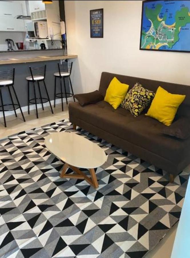 Apartamento No Golden Lake - Pe Na Areia, Agua De Coco E Cervejinha Арраял-ду-Кабу Экстерьер фото
