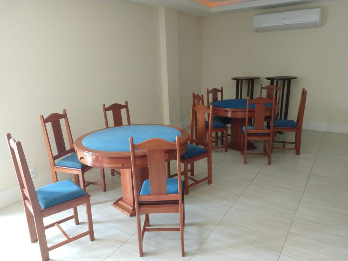 Apartamento No Golden Lake - Pe Na Areia, Agua De Coco E Cervejinha Арраял-ду-Кабу Экстерьер фото