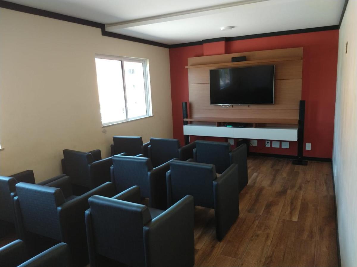 Apartamento No Golden Lake - Pe Na Areia, Agua De Coco E Cervejinha Арраял-ду-Кабу Экстерьер фото