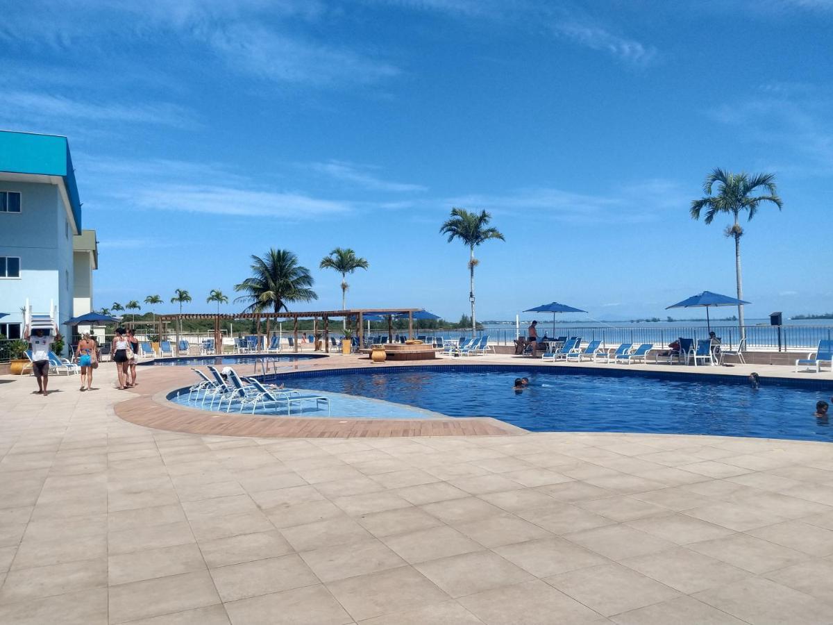 Apartamento No Golden Lake - Pe Na Areia, Agua De Coco E Cervejinha Арраял-ду-Кабу Экстерьер фото